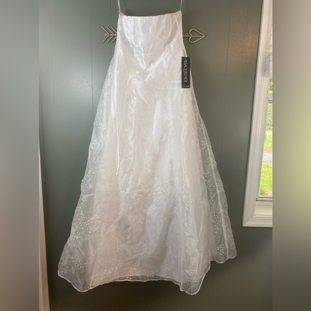 Masquerade - White Starry Tulle Gown - NWT - 13/14
